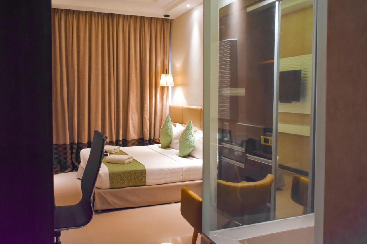 Mg Grand Hotel 奥隆阿波 外观 照片