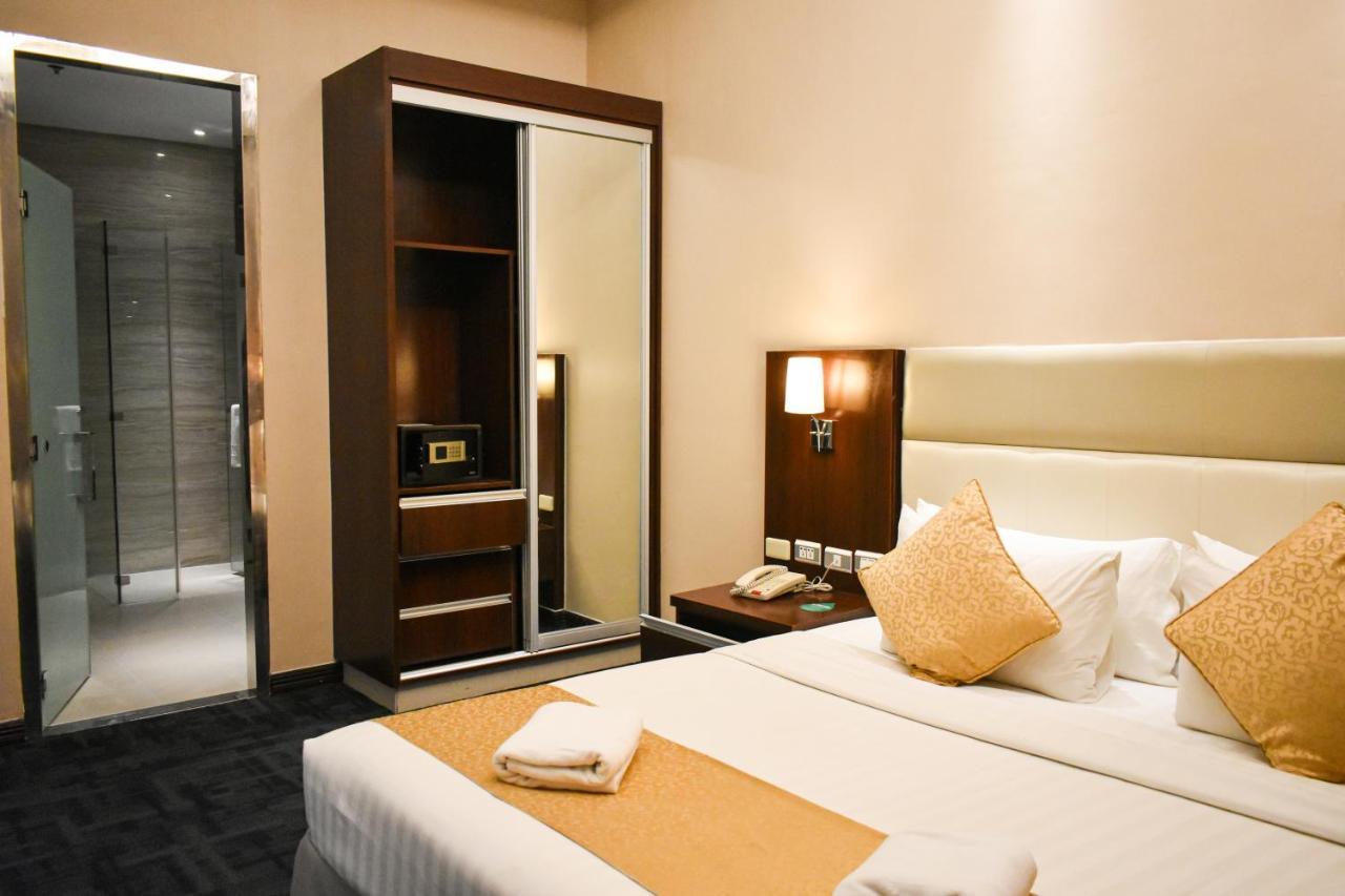 Mg Grand Hotel 奥隆阿波 外观 照片