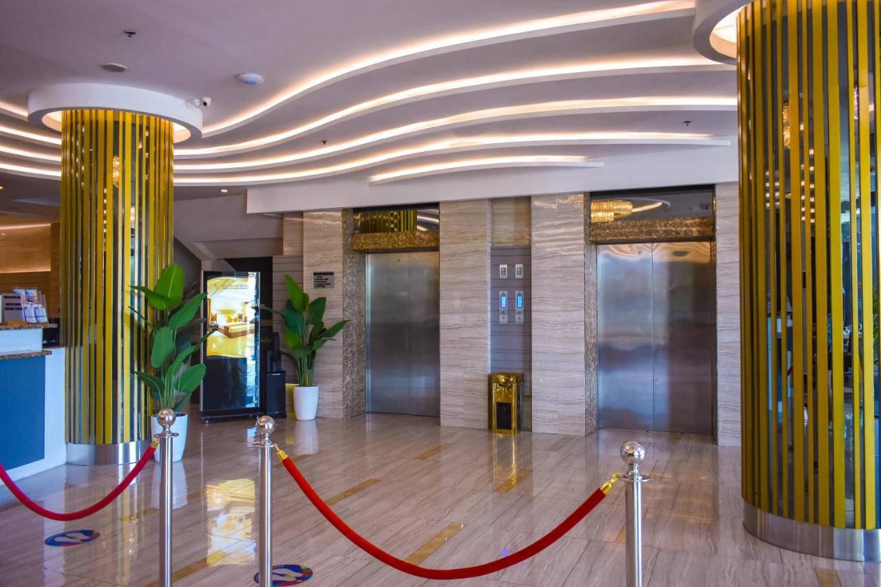 Mg Grand Hotel 奥隆阿波 外观 照片